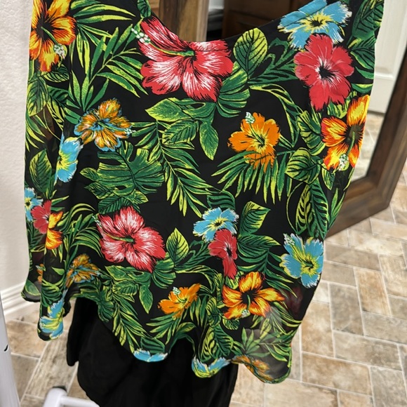 Judith March Floral Jumper - Picture 2 of 6